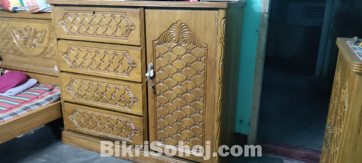 wardrobe,dressing table, Khat, Juta rack